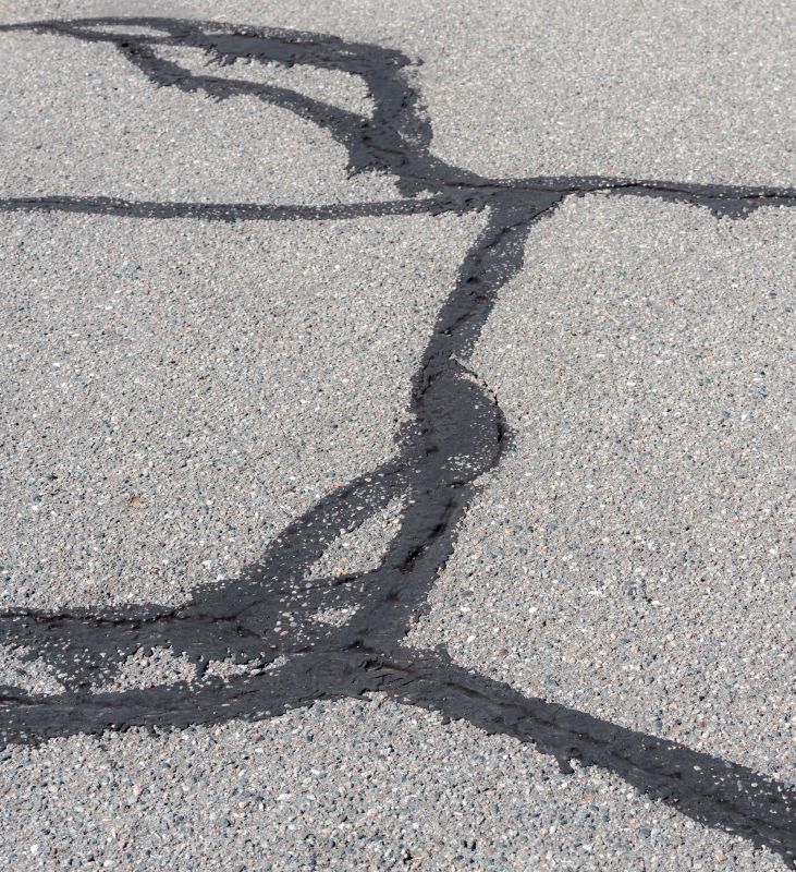 Asphalt Crack Filling